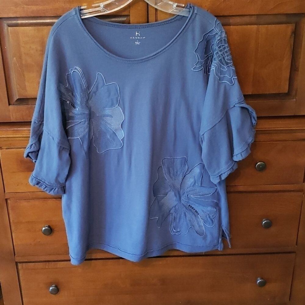 HANNAH embossed knit top size L‎